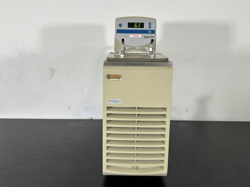 Image of Thermo Neslab RTE 7 Digital One Chiller